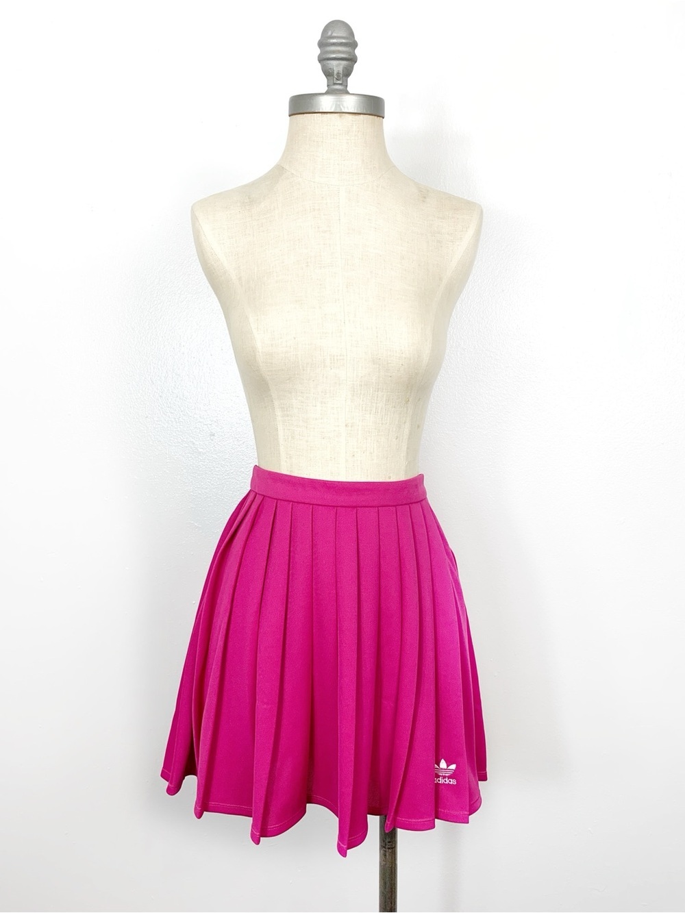 adidas Originals Pink Mini Tennis Skirt NWT S - Picture 3 of 15